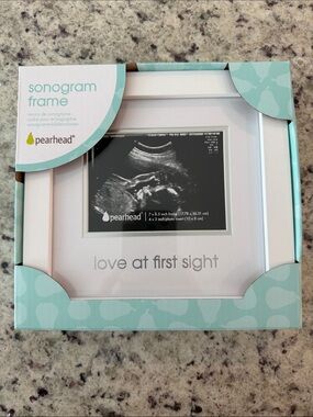 Picture Frame - Sonogram or Baby Photo - White - Pearhead Brand